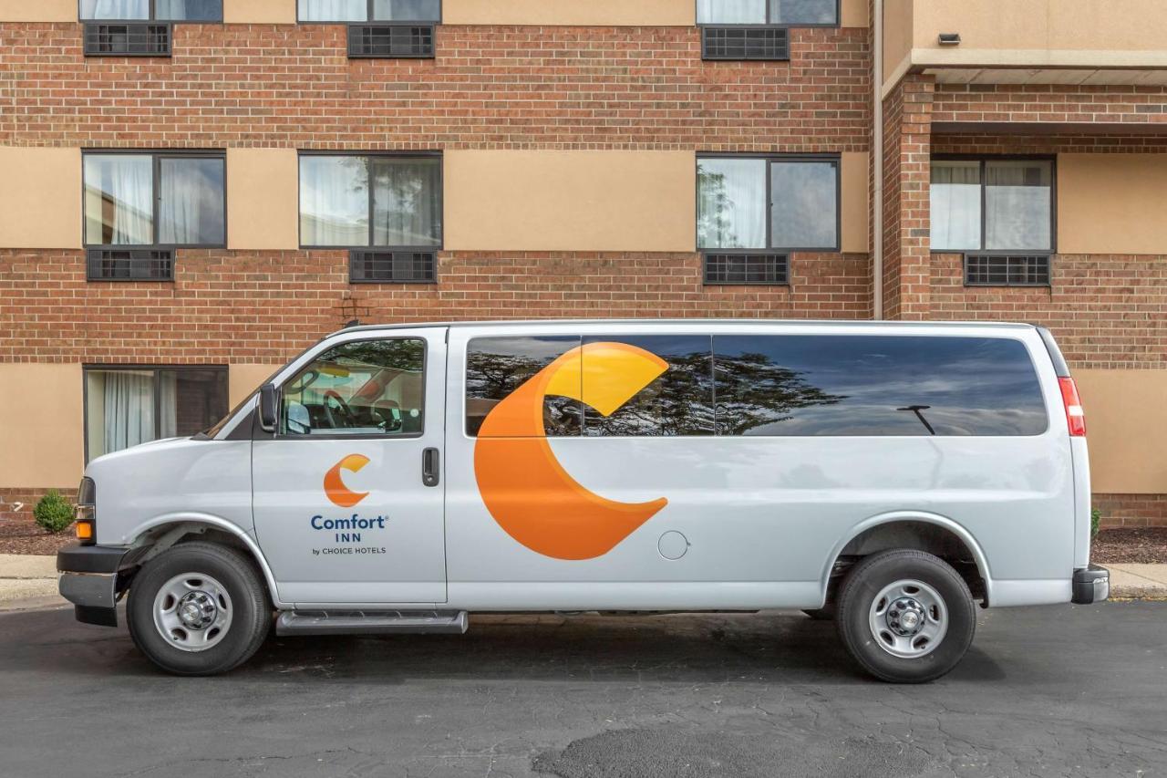 Comfort Inn Grand Rapids Airport Exterior foto