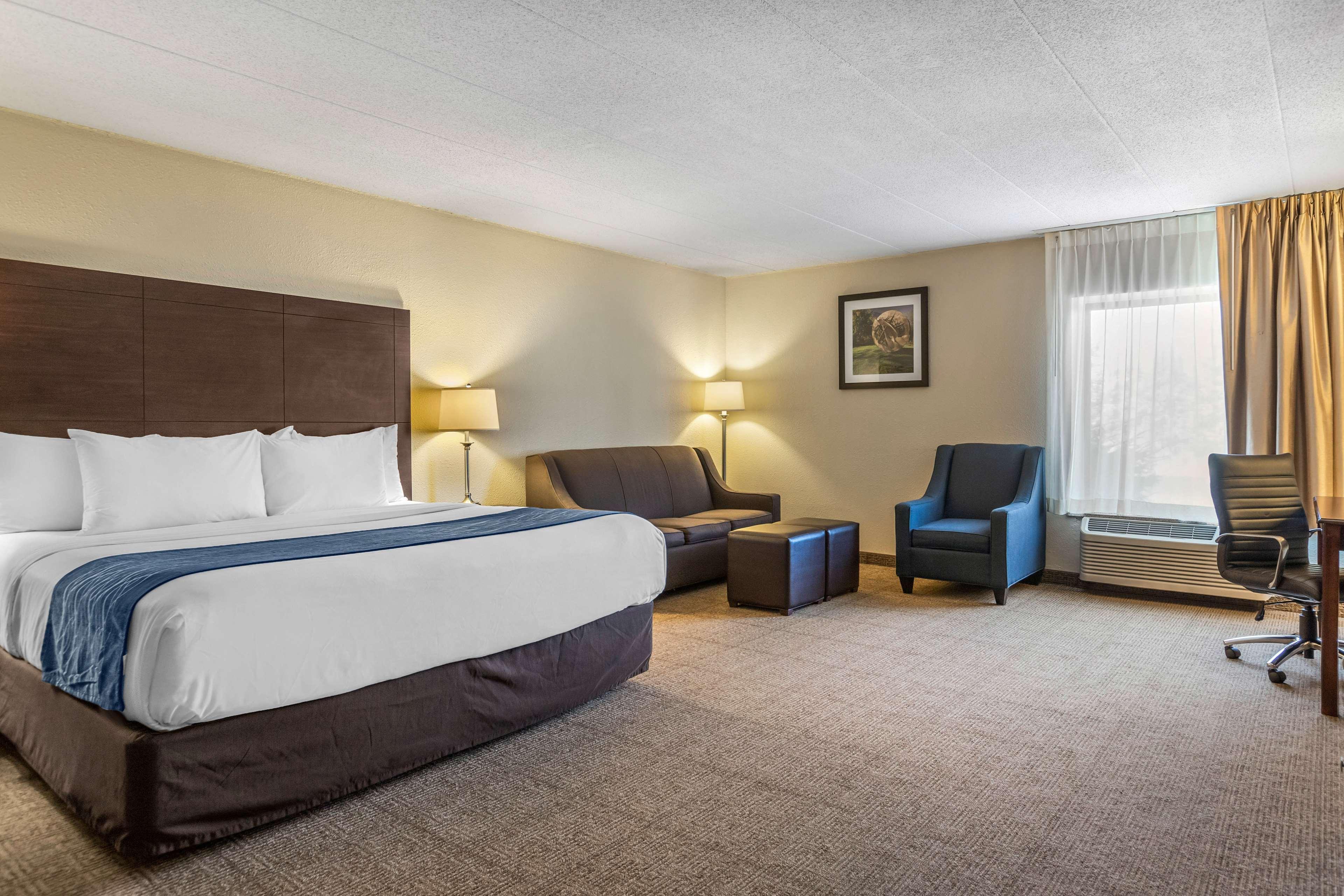 Comfort Inn Grand Rapids Airport Exterior foto